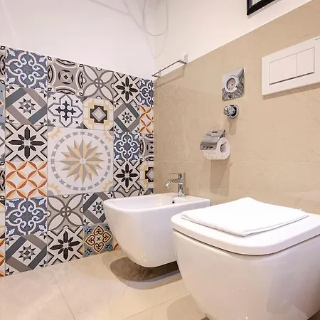 Toro Elegant Studio, In The Heart Of The Bologne