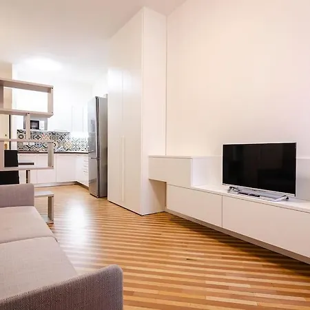 Toro Elegant Studio, In The Heart Of The Appartement Bologne